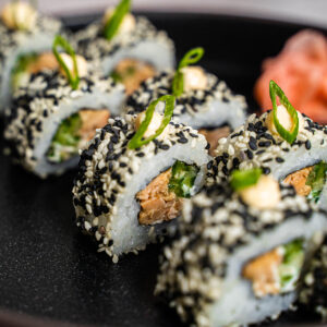 Pajti Keszthely - Ételeink - Sushi - Teriyaki-lazac maki